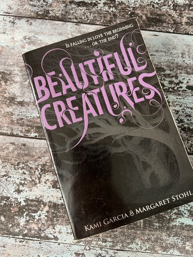 Beautiful Creatures by Kami Garcia, Margaret Stohl