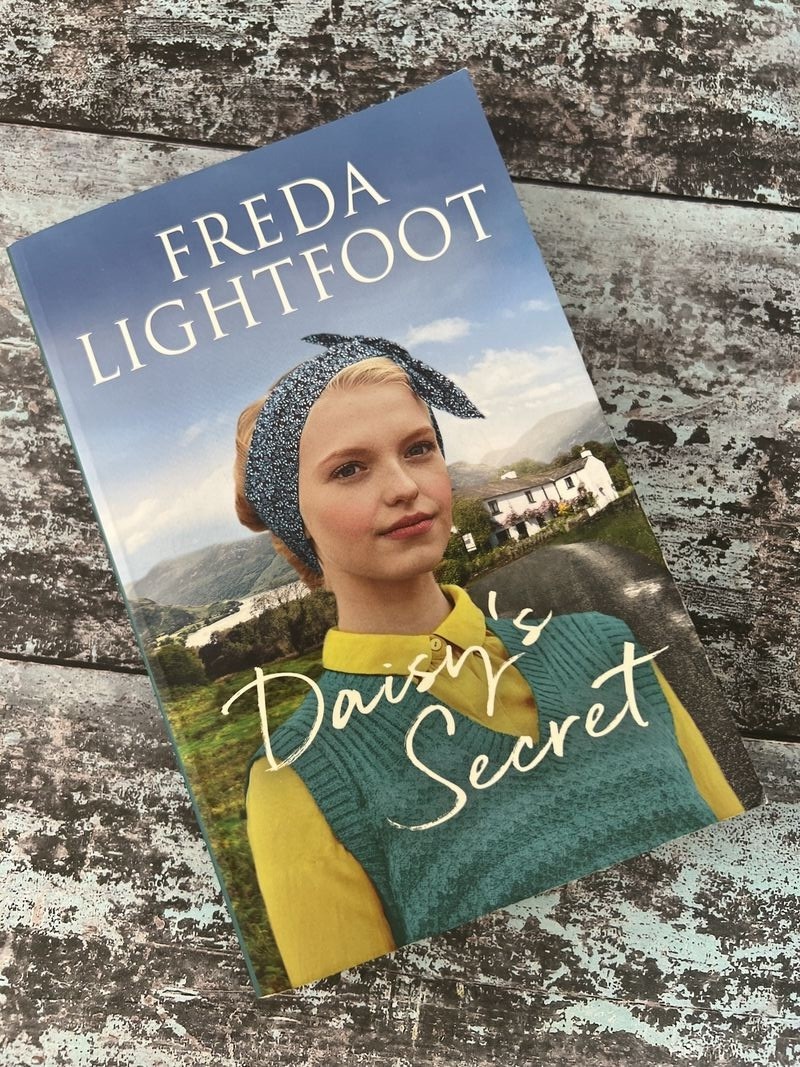 Daisy's Secret by Freda Lightfoot