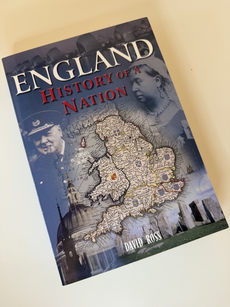 England: History of a Nation by David Ross