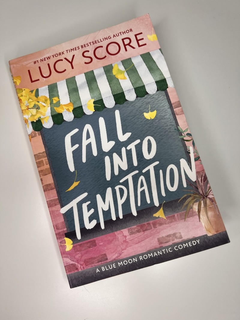 Fall Into Temptation by Lucy Score