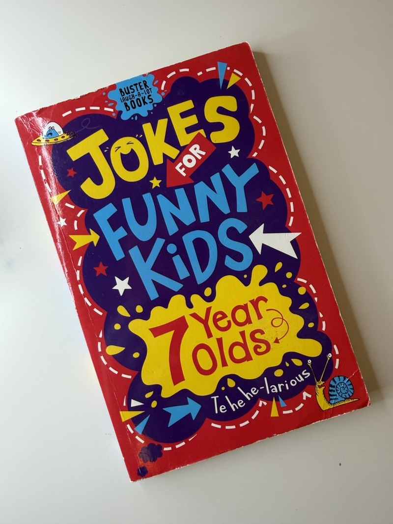 Jokes for funny kids: 7 year olds by Andrew Pinder