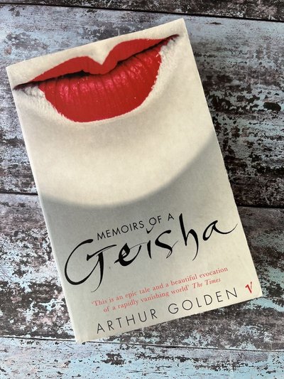 Memoirs of a Geisha by Arthur Golden