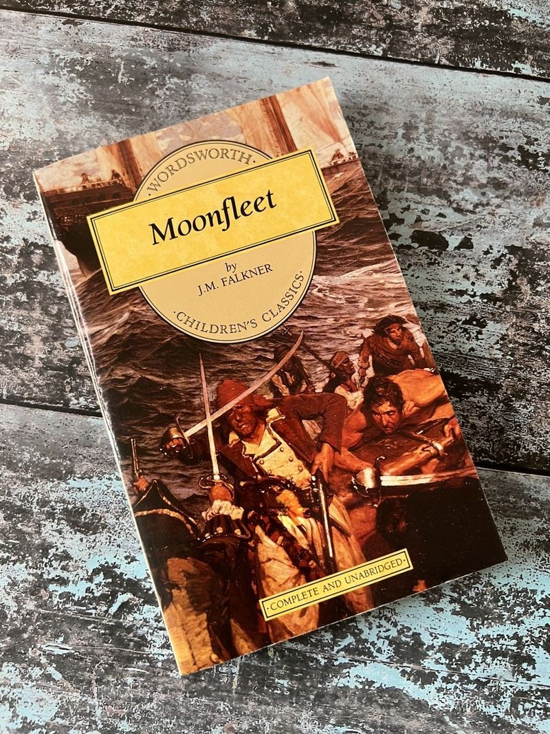 Moonfleet by J M Falkner