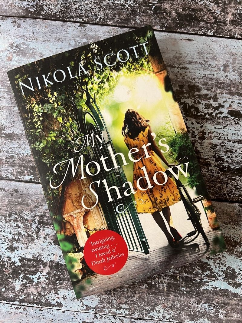 My Mother's Shadow by Nikola Scott