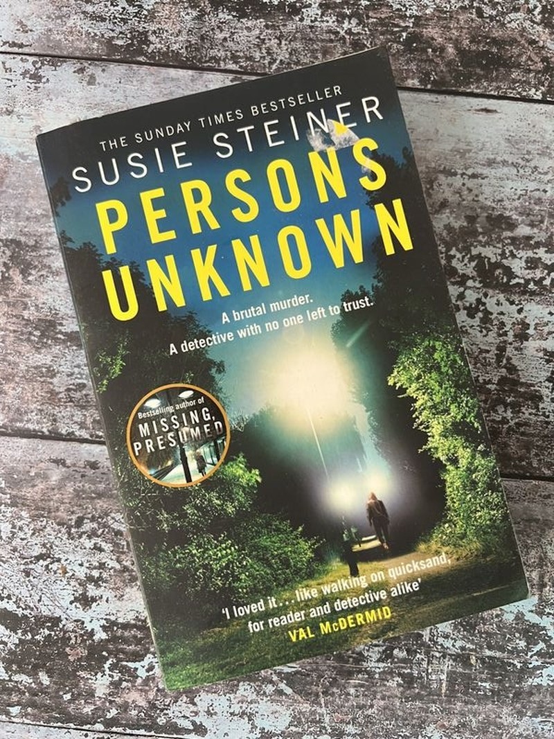 Persons Unknown by Susie Steiner