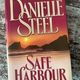 Safe Harbour by Danielle Steel — secondhand book