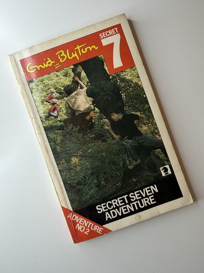 Secret Seven Adventure by Enid Blyton