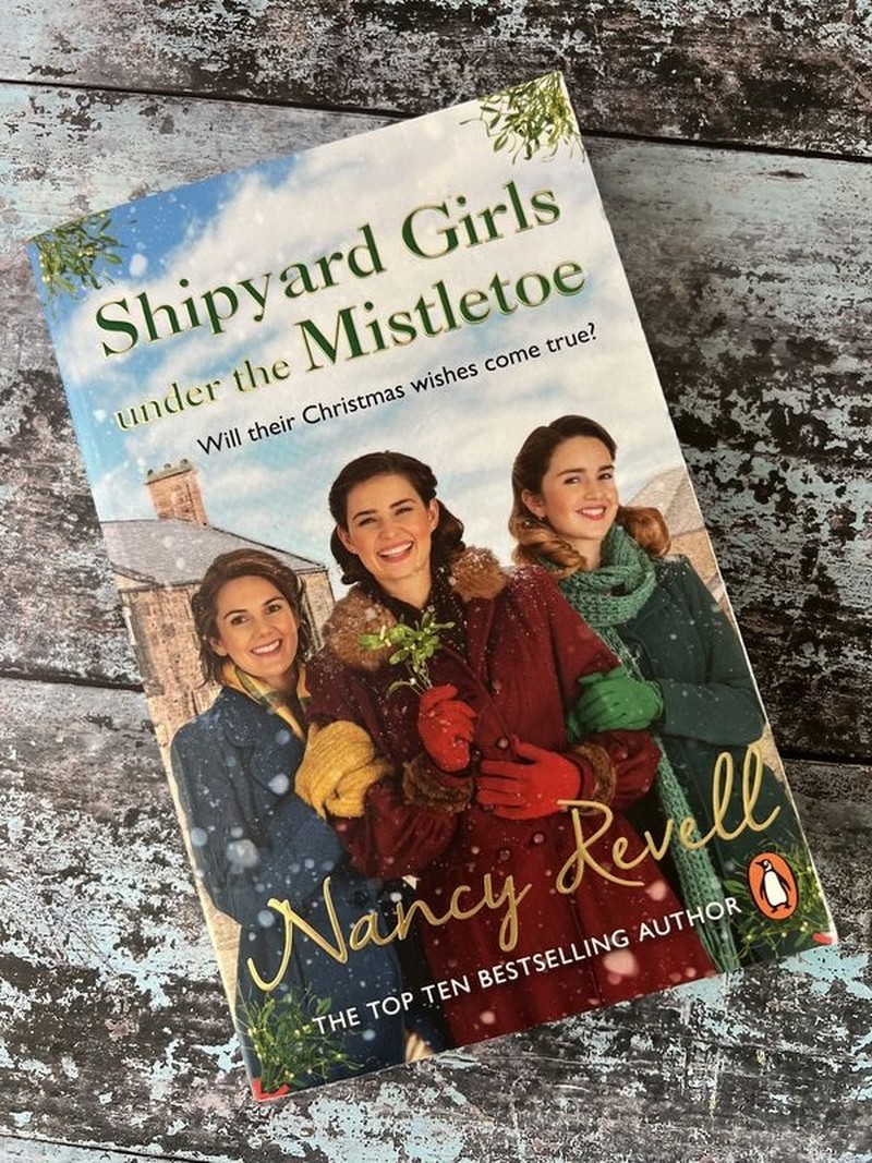 Shipyard Girls Under the Mistletoe by Nancy Revell