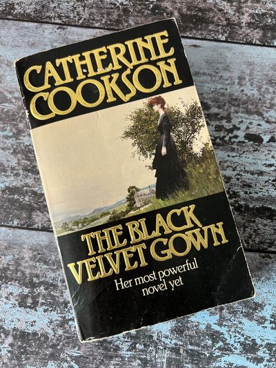 The Black Velvet Gown by Catherine Cookson