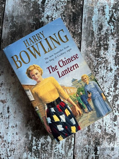 The Chinese Lantern by Harry Bowling