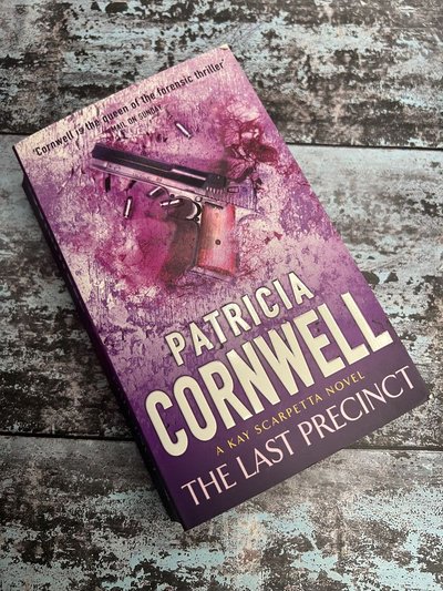 The Last Precinct by Patricia Cornwell