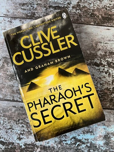 The Pharaoh's Secret by Clive Cussler, Graham Brown