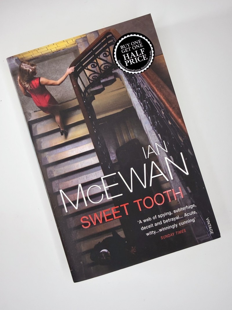 Sweet tooth by Ian McEwan