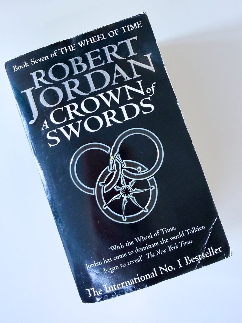 A Crown of Swords by Robert Jordan