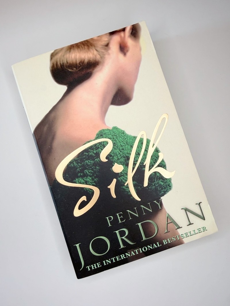 Silk by Penny Jordan