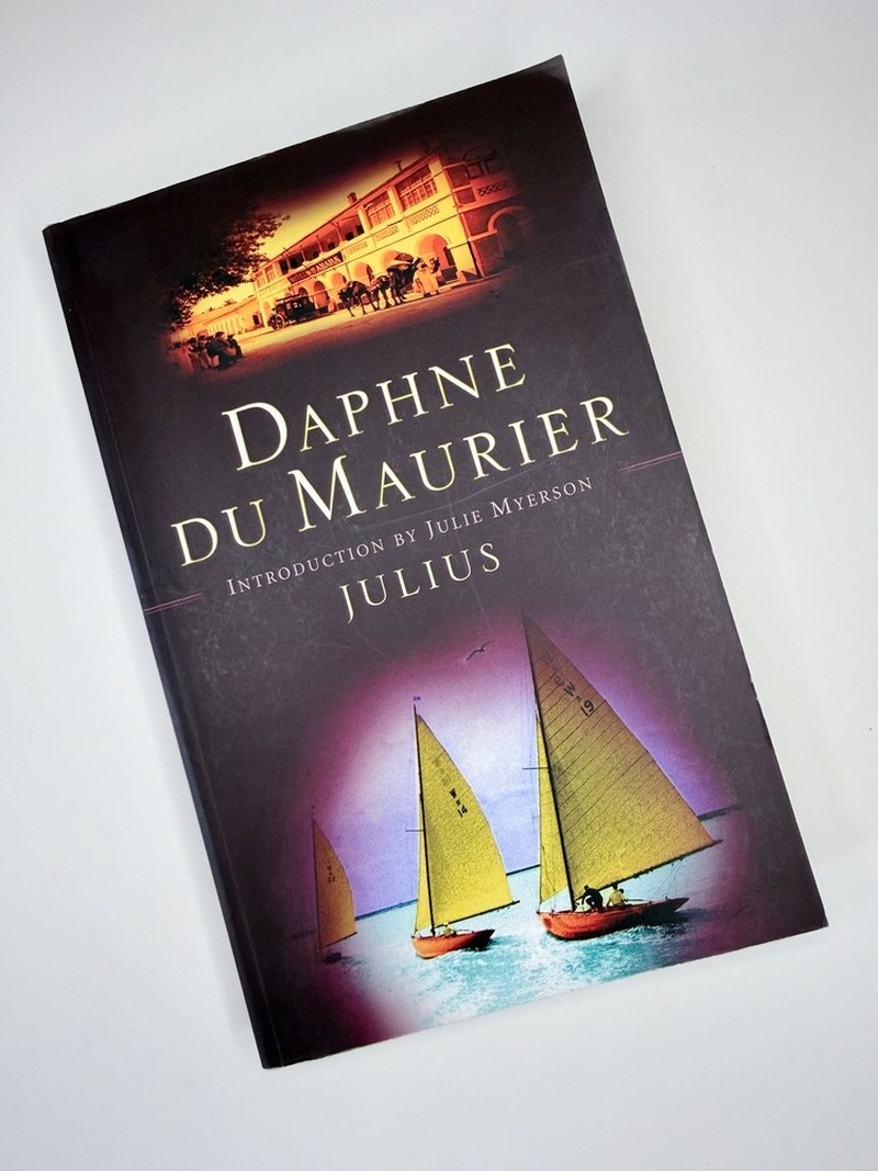 Julius by Daphne du Maurier