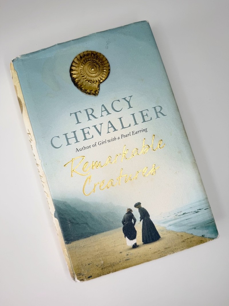 Remarkable creatures by Tracy Chevalier