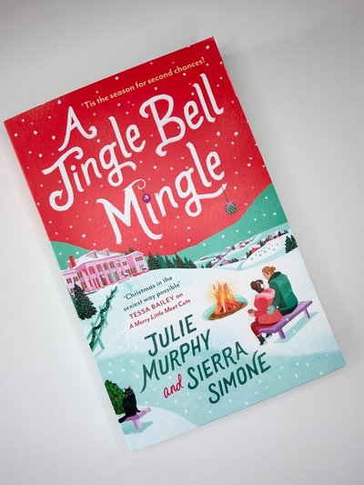 A Jingle Bell Mingle by Julie Murphy, Sierra Simone