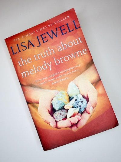 The Truth About Melody Browne by Lisa Jewell