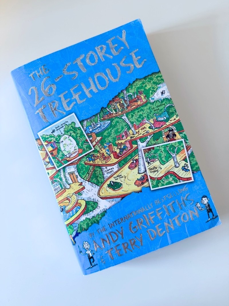 The 26-Storey Treehouse by Andy Griffiths, Terry Denton