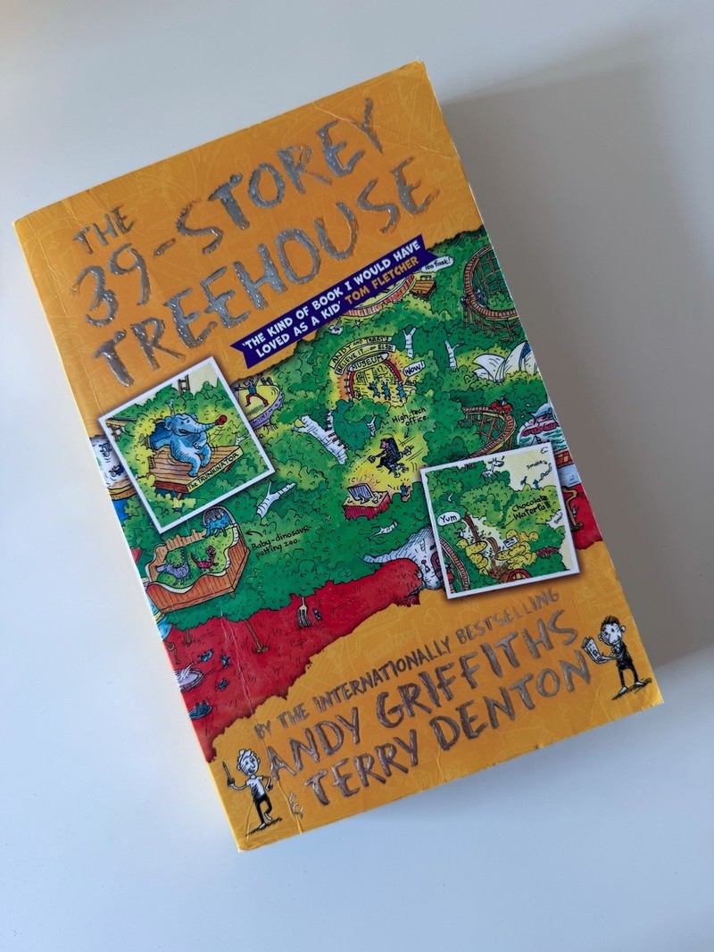 The 78-Storey Treehouse by Andy Griffiths, Terry Denton