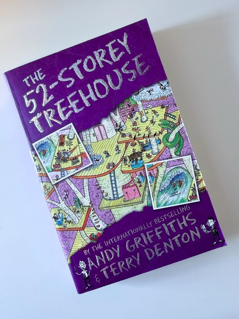 The 52-Storey Treehouse by Andy Griffiths, Terry Denton