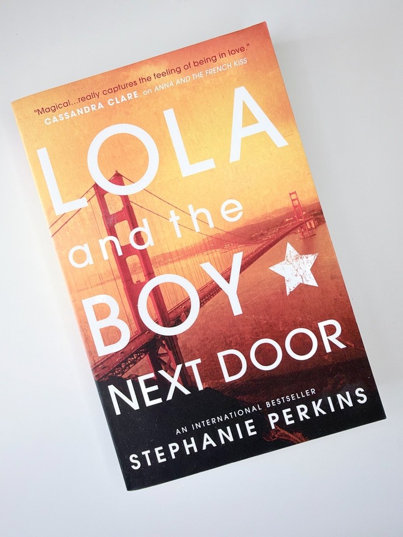 Lola and the Boy Next Door by Stephanie Perkins