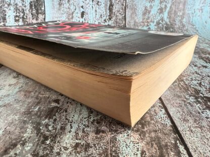 An image of a novel by Martina Cole - Damaged