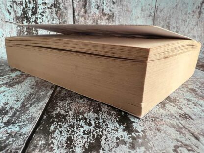 An image of a book by Kathy Reichs - Monday Mourning