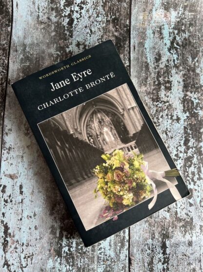 An image of a book by Charlotte Brontë - Jane Eyre