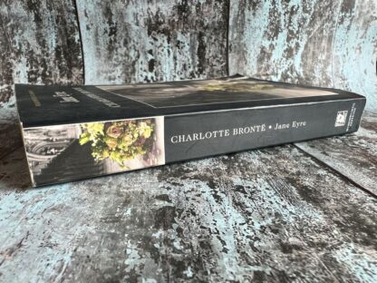An image of a book by Charlotte Brontë - Jane Eyre