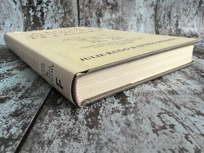 An image of a book by Julie Rugg and Lynda Murphy - A Book Addict's Treasury