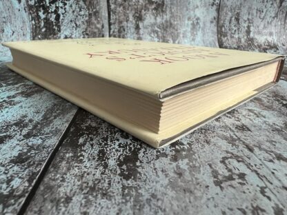 An image of a book by Julie Rugg and Lynda Murphy - A Book Addict's Treasury
