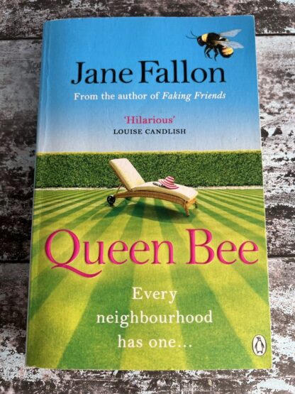 An image of a book by Jane Fallon - Queen Bee