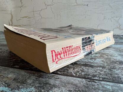 An image of a book by Dee Williams - Love and War