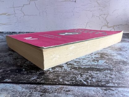 An image of a book by Sophie Kinsella - Finding Audrey