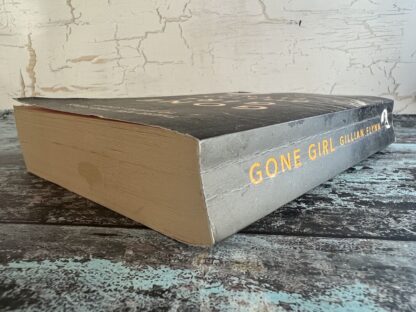 An image of a book by Gillian Flynn - Gone Girl