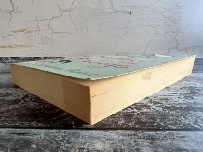 An image of a book by Maria Roberts - Single Mother on the Verge