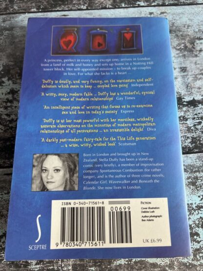 An image of a book by Stella Duffy - Singling Out the Couples