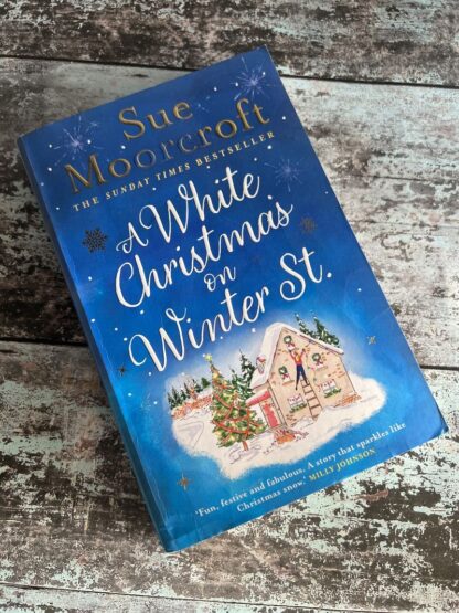 An image of a book by Sue Moorecroft - A white Christmas on Winter St