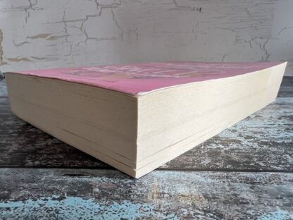 An image of a book by Lucy Diamond - Sweet Temptation