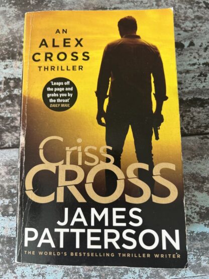 An image of a book by James Patterson - Criss Cross