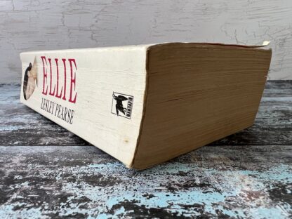 An image of a book by Lesley Pearse - Ellie
