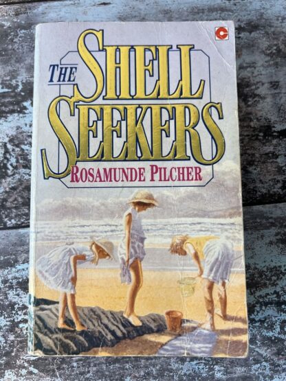 An image of a book by Rosamunde Pilcher - The Shell Seekers