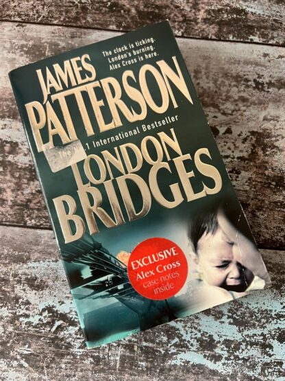 An image of a book by James Patterson - London Bridges