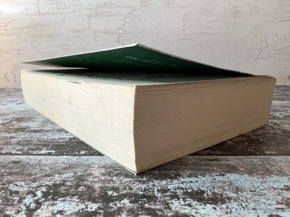 An image of a book by Harriet Evans - The Beloved Girls