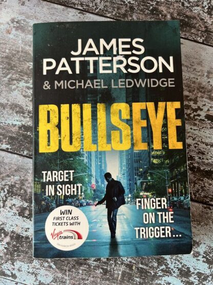 An image of a book by James Patterson - Bullseye