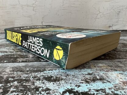 An image of a book by James Patterson - Bullseye