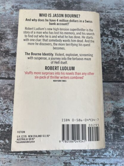 An image of a book by Robert Ludlum - The Bourne Identity