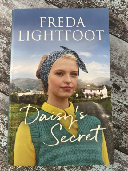 An image of a book by Freda Lightfoot - Daisy's Secret